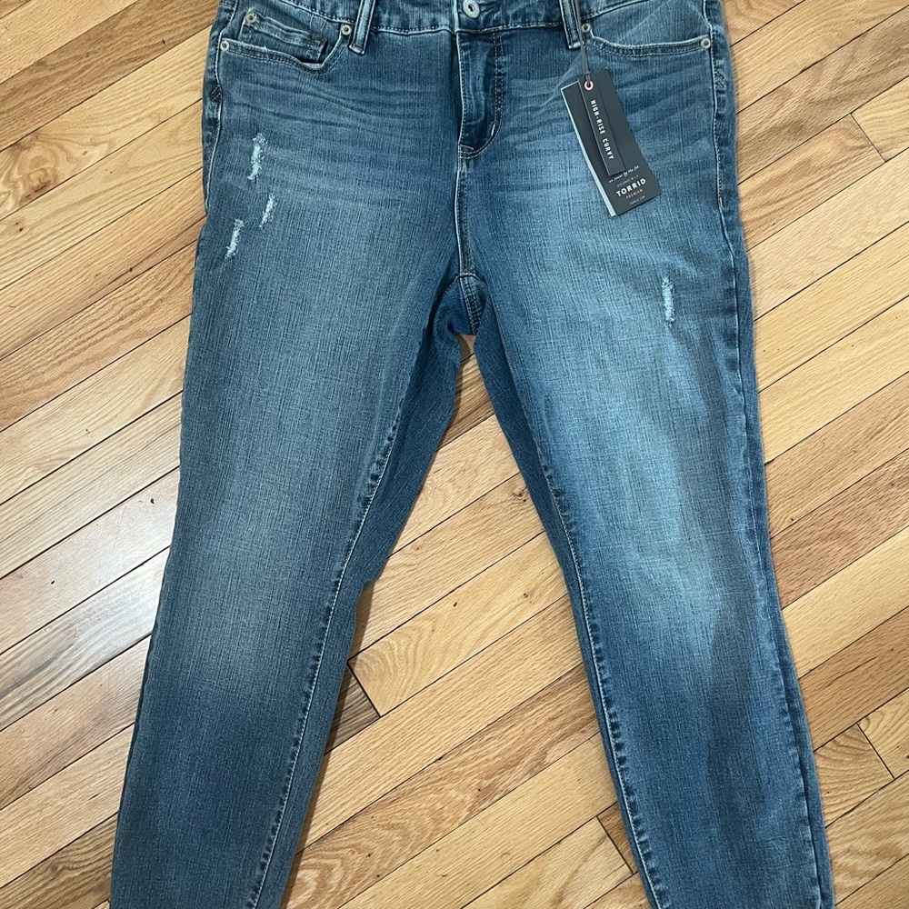 Classic Blue Denim Jeans new with tags torrid skinny curvy